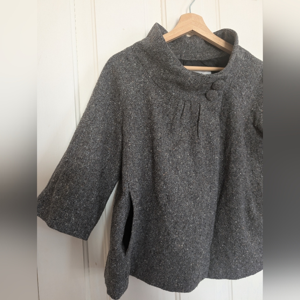Old Navy Gray Tweed Coat with Button Detail Size M